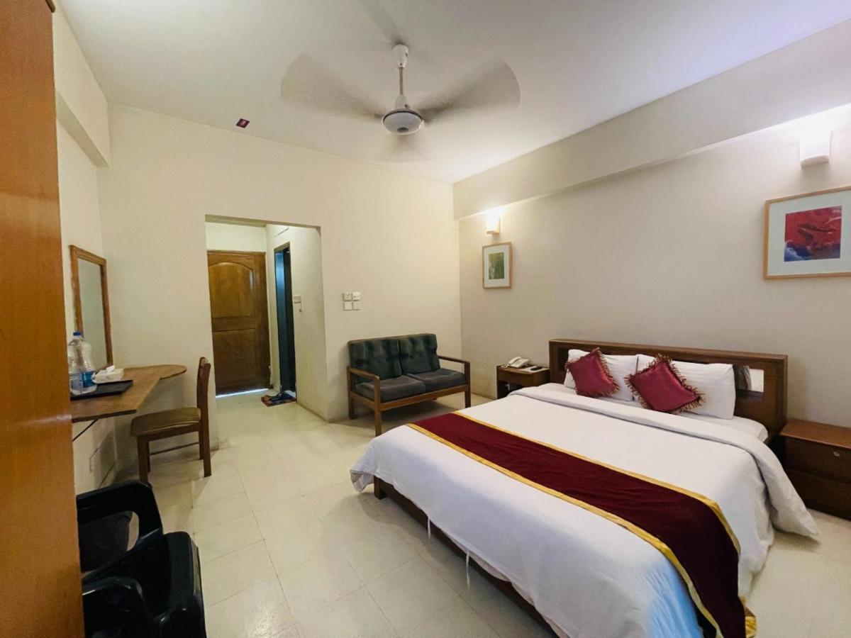 Hotel Kollol By J&Z Group Cox's Bazar Bagian luar foto