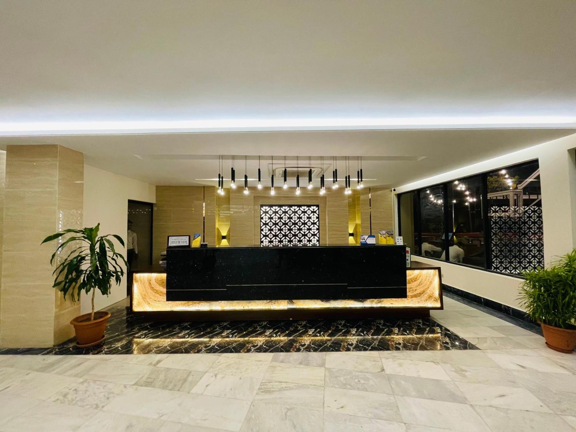Hotel Kollol By J&Z Group Cox's Bazar Bagian luar foto